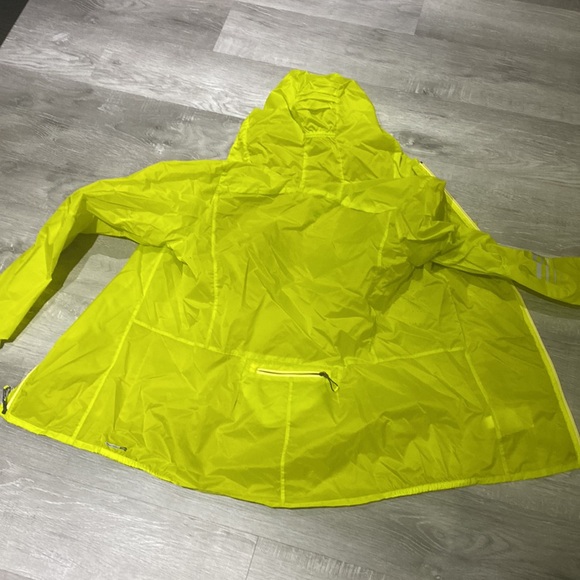 Salomon brand new windbreaker - Picture 4 of 4